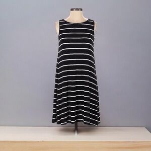 Renee C Casual Dress | SIZE S